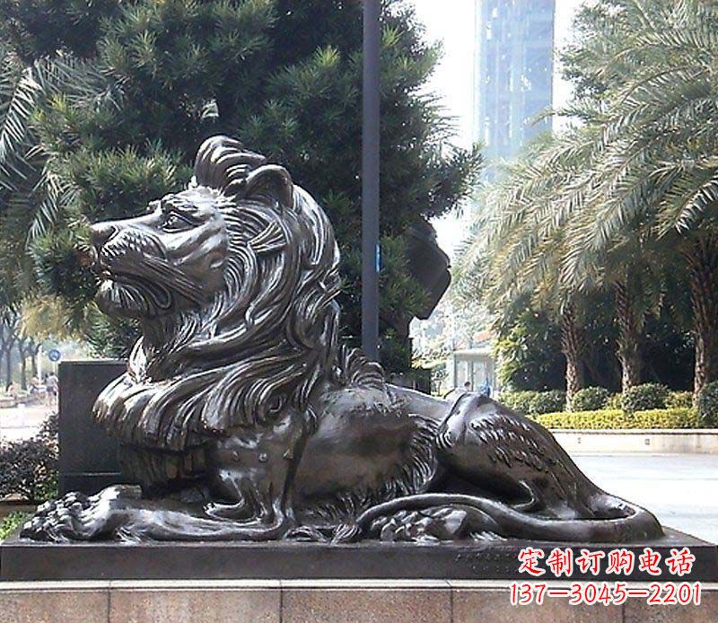 贵阳卧着的西洋狮看门狮子铜雕