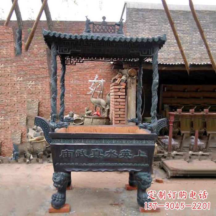 贵阳现代铜香炉