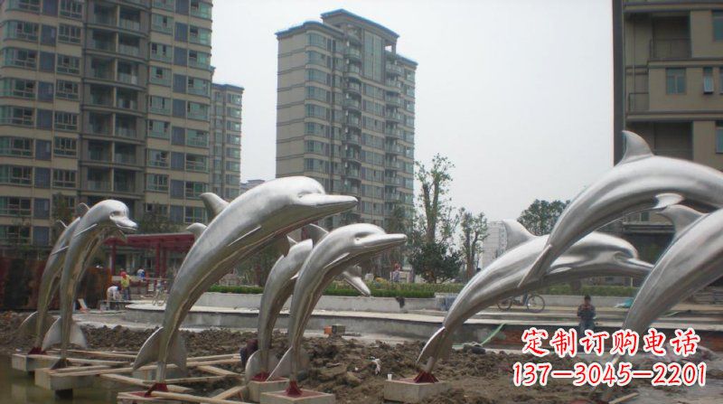 贵阳小区不锈钢跳跃海豚雕塑