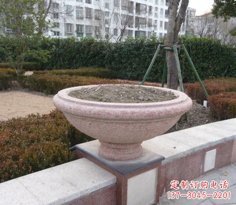 贵阳小区花盆石雕