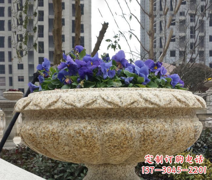 贵阳小区景观大理石花盆石雕