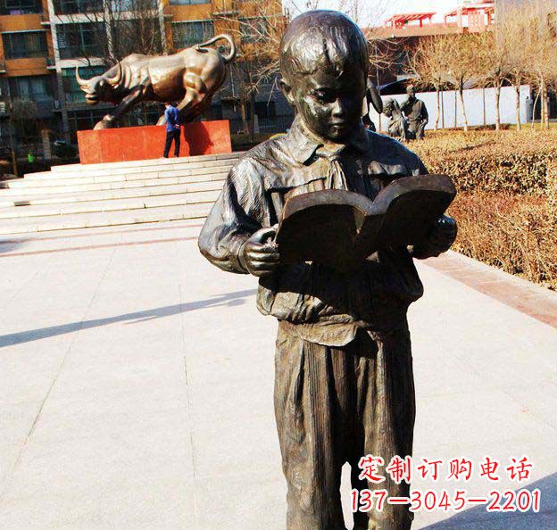 贵阳校园看书的小学生人物铜雕