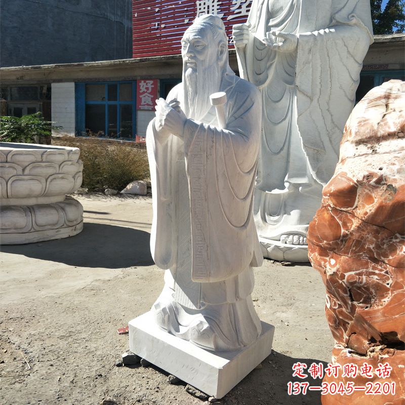 贵阳校园孔子像雕塑