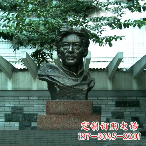 贵阳校园名人徐悲鸿头像雕塑