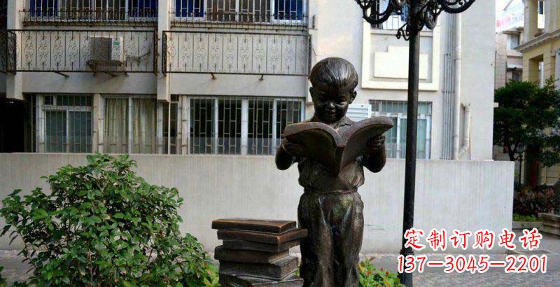 贵阳校园念书的小男孩景观铜雕