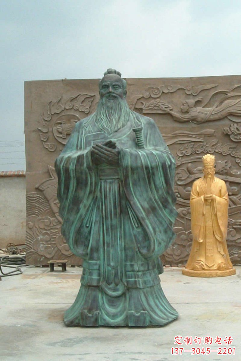贵阳校园青铜仿古孔子