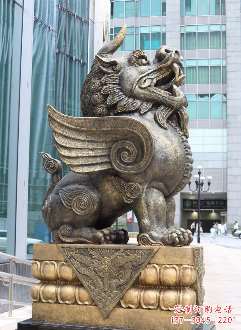 贵阳獬豸法院独角兽铜雕