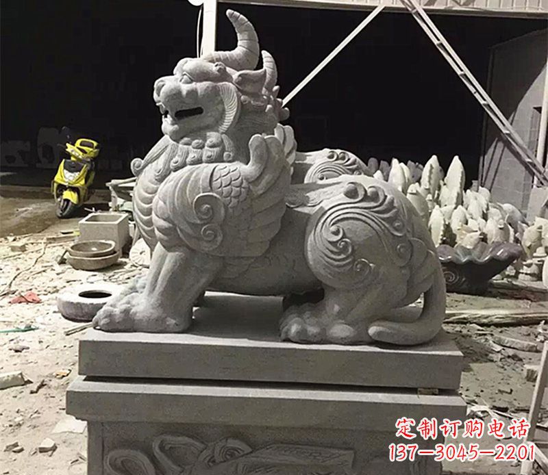 贵阳獬豸法院门口石雕