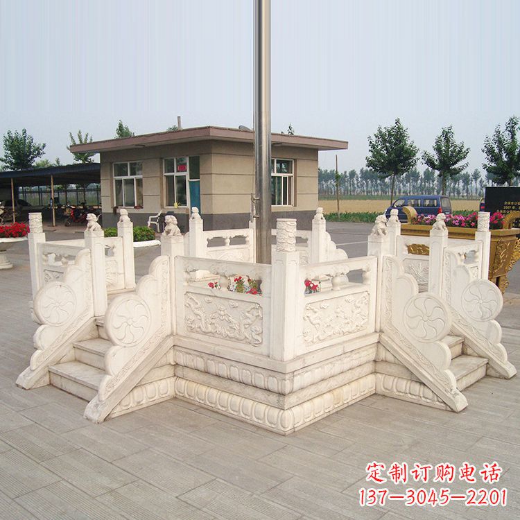 贵阳学校校园芝麻白广场升旗台