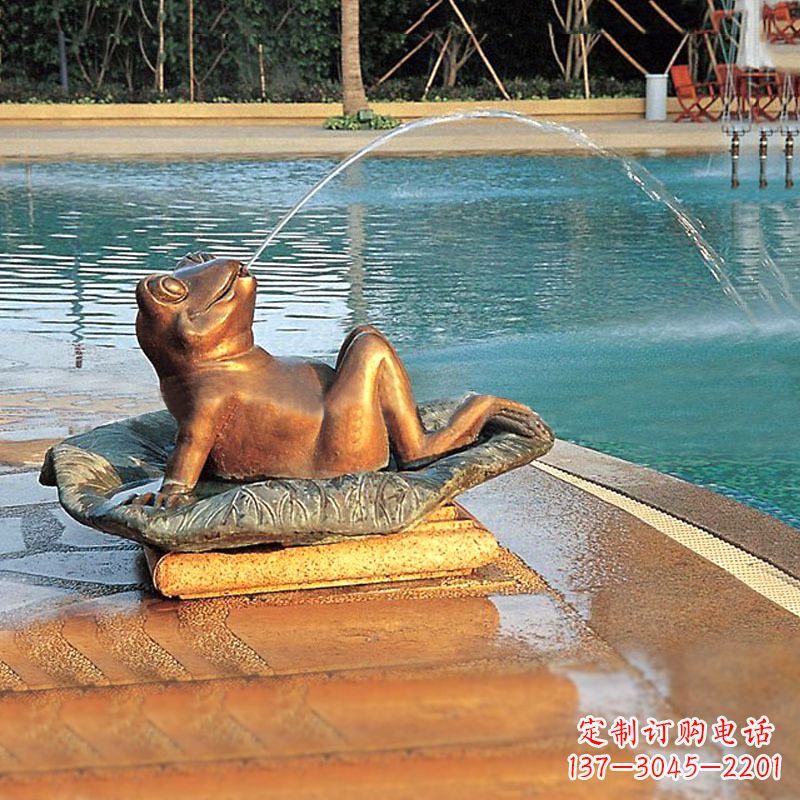 贵阳园林水景池塘游泳馆喷水青蛙铜雕塑