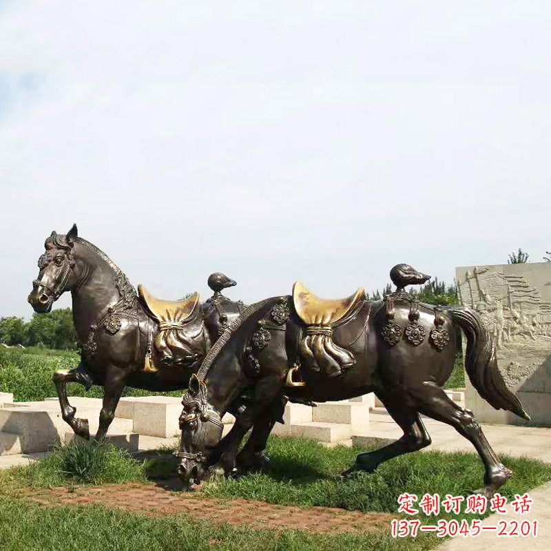 贵阳战马群公园景区动物情景雕塑