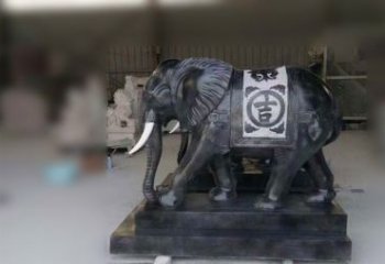 贵阳中国黑石材大象雕塑