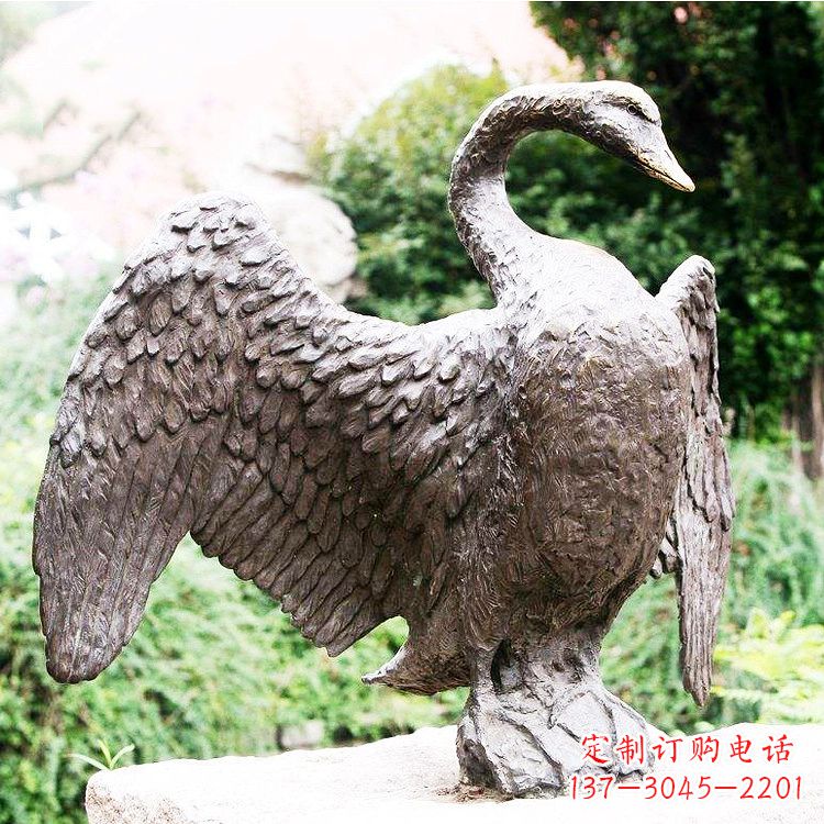 贵阳铸铜天鹅雕塑