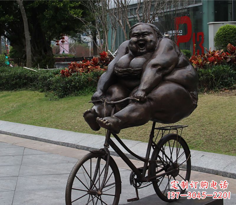 贵阳自行车铜雕